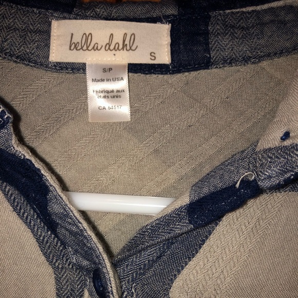 BLUE PLAID BUTTON-UP LONG SLEEVE - Picture 2 of 3